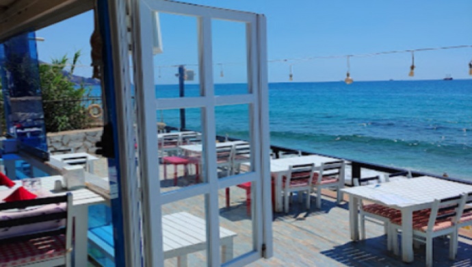 Mirmir Beach Restaurant